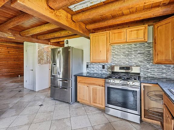 5th image of 10159 Lime Kiln Rd