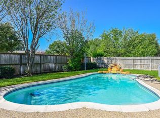 12015 Snowbird Ct, Stafford, TX 77477