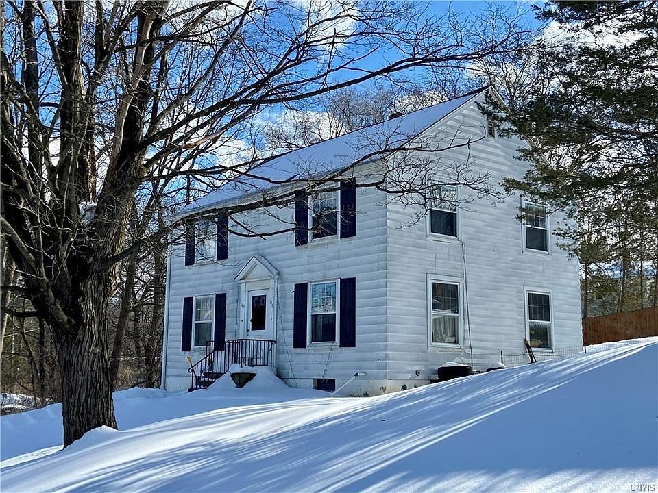 2nd image of 49-147 Hawthorne Pl