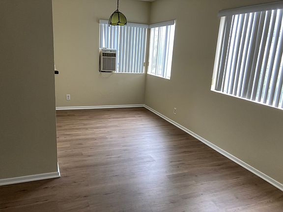 2nd image of 11501 Ohio Ave #2