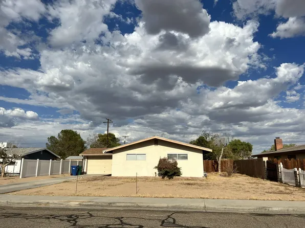 408 Karin St, Ridgecrest, CA 93555