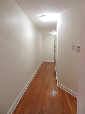 Rented by Olympic CIty Real Estate | media 10