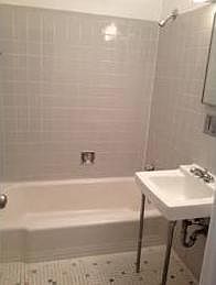 3rd image of 6021 N Winthrop Ave APT 208