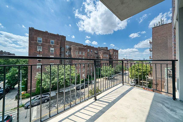 Rented by Sterling Realty Solution Inc | media 15