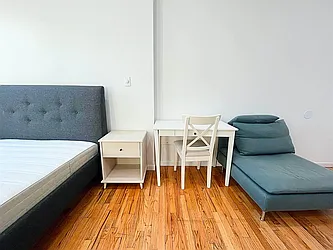 Rented by Bond New York