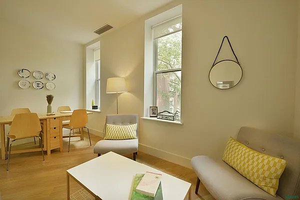 Rented by Akam Sales and Brokerage | media 13