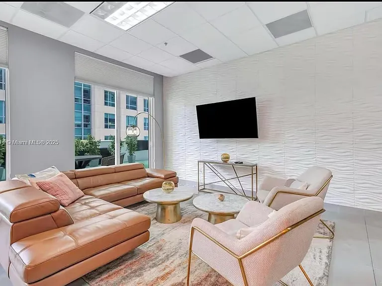 1200 Brickell Bay Dr #3220 — Photo 37