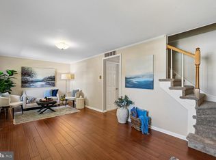 204 Shenandoah St SE, Leesburg, VA 20175