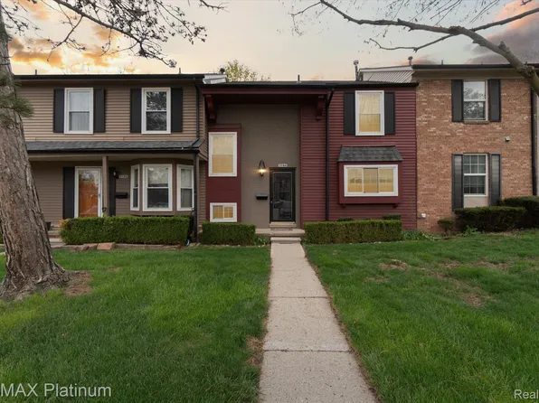 3184 Bolgos Cir, Ann Arbor, MI 48105