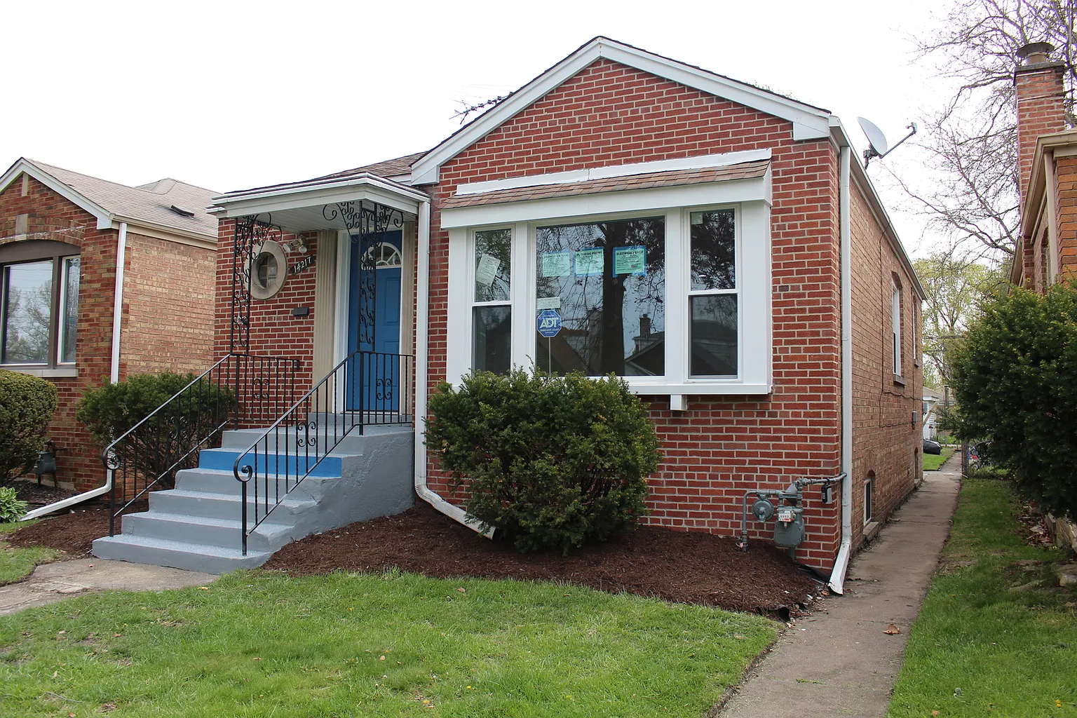 14217 S Lowe Ave photo 1