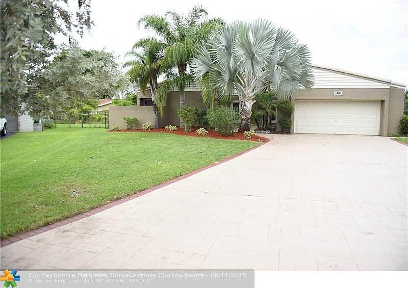 1st image of 4160 NW 106th Ave