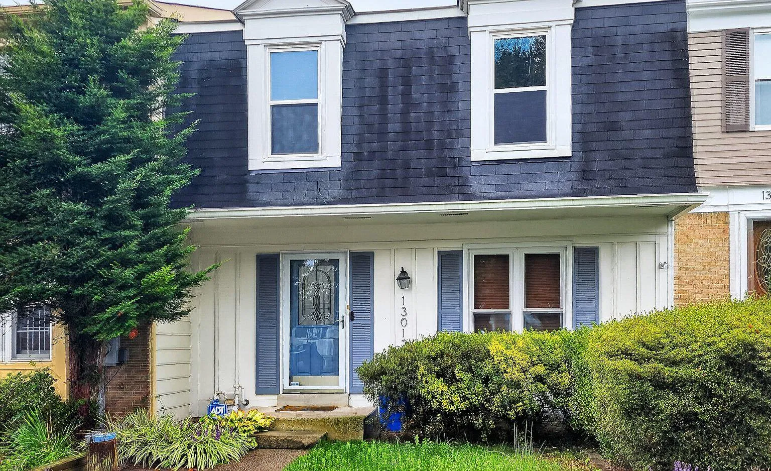 4 bed, 3.0 bath, 2038 sqft, $2,700 — Photo 3