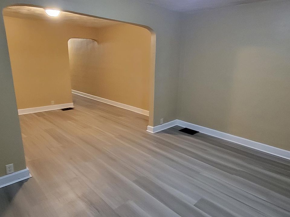 1st image of 3057 N Gale St #3059