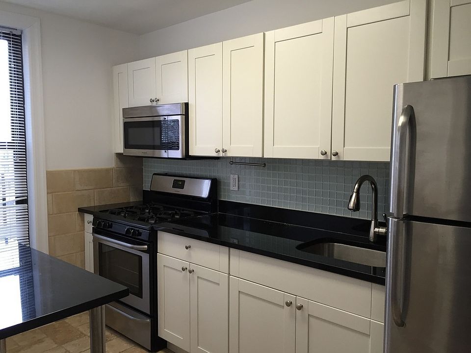 1st image of 780 E 2nd St APT B3
