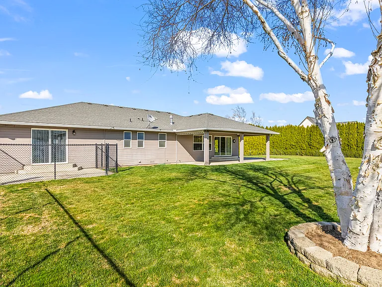 7700 Ryegrass Rd — Photo 46