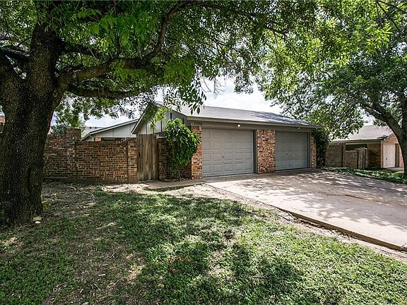 2nd image of 10256 Maverick Dr