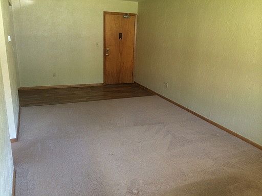 2nd image of 846 Pierce Butler Rte APT 7
