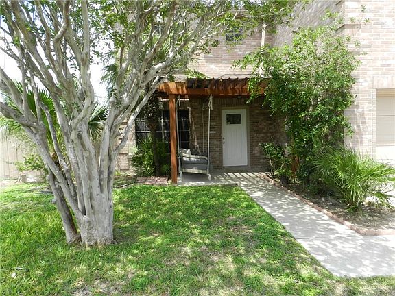 5th image of 2920 Providence Ave