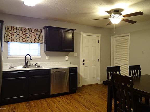 5th image of 373 Tecumseh Dr