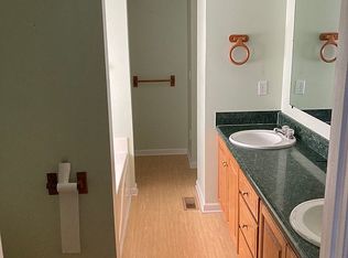 2 Pleasant Run Dr, Adairsville, GA 30103