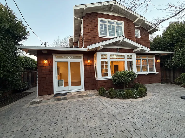 383 Hedge Rd — Photo 35