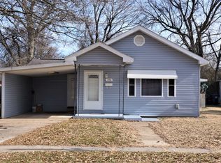 210 N Vandeventer St Kennett Mo 63857 Zillow