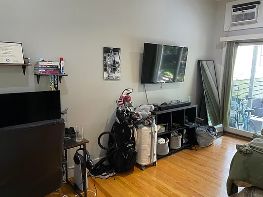 Rented by The Hamilton Group | media 15