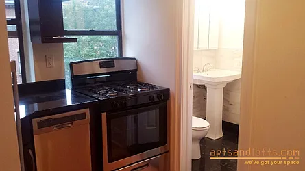 Rented by aptsandlofts.com