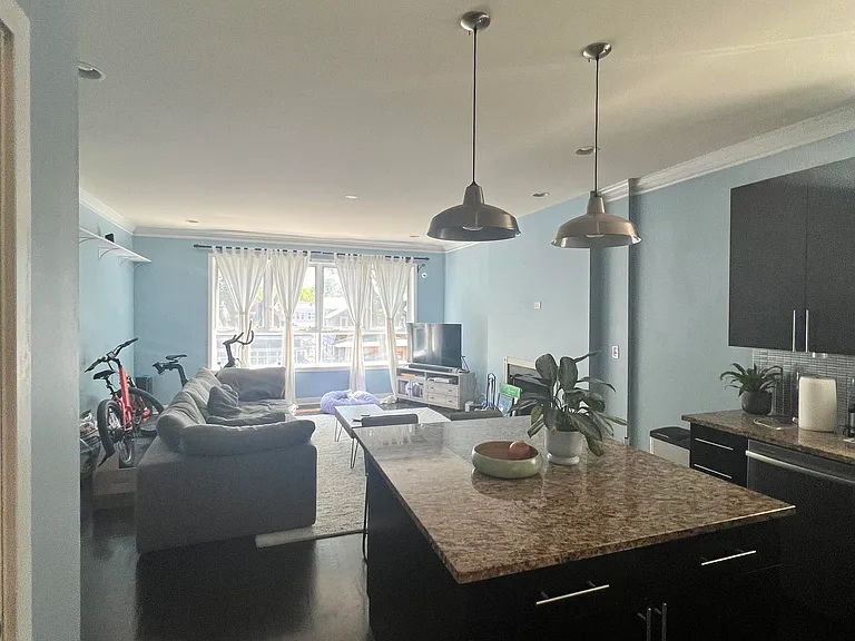 3322 W Eastwood Ave #2 — Photo 12