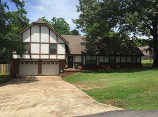 3233 Peggy St, Batesville, AR 72501