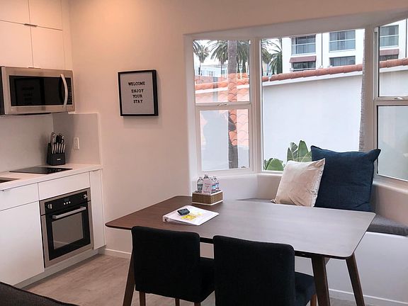 3rd image of 35 Arcadia Ter APT 5