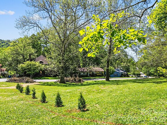 3rd image of 99999 Country Club Rd