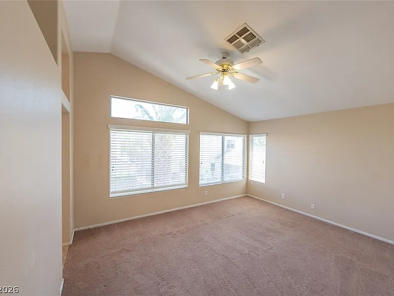 8233 Ruby Mountain Way — Photo 20