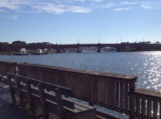 2918 Pretty Lake Ave, Norfolk, VA 23518