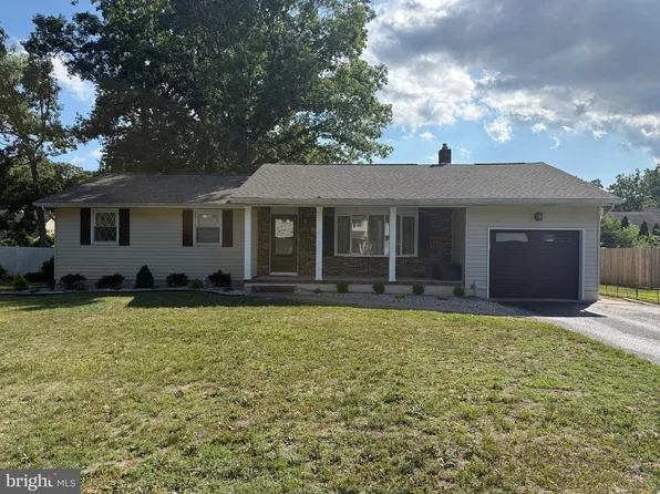 3361 Dove Ct, Vineland, NJ 08361