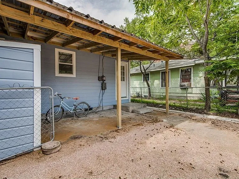 404 Franklin Blvd #A — Photo 27