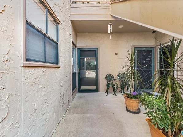 5000 Milwee St APT 48, Houston, TX 77092