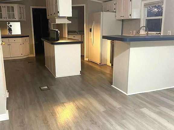 5th image of 6927 Penny Rd