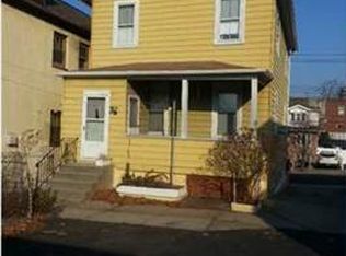 18 Rosebank Pl, Staten Island, NY 10305