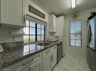 4843 S Torrey Pines Dr UNIT 102, Las Vegas, NV 89103