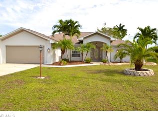 17202 Meadow Lake Cir, Fort Myers, FL 33967