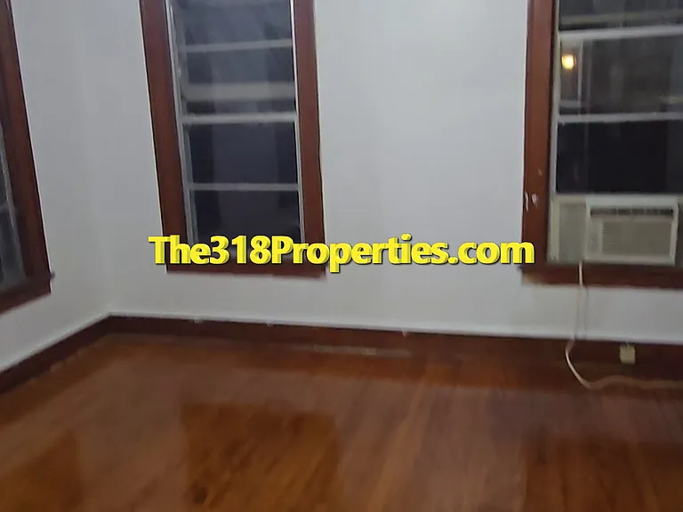 154 E Herndon St #B — Photo 19