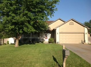 205 S Warren Ave, Rose Hill, KS 67133