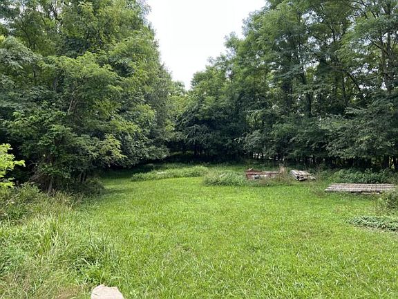 3rd image of 4283 Mink Run Rd