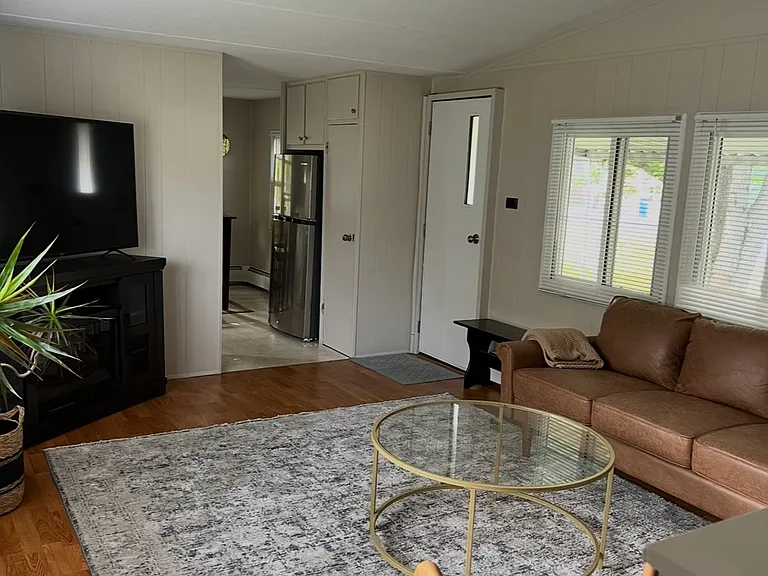 75 Frost Hill Ave — Photo 8