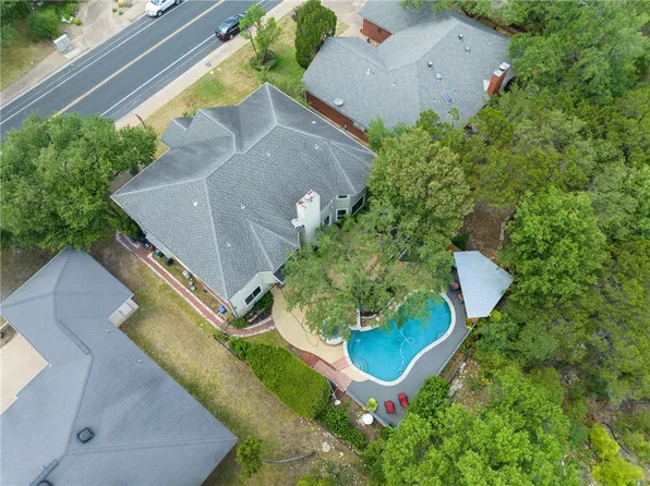 9105 Bluegrass Dr, Austin, TX 78759