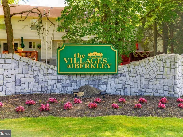 1063 Tristram Cir, Mantua, NJ 08051
