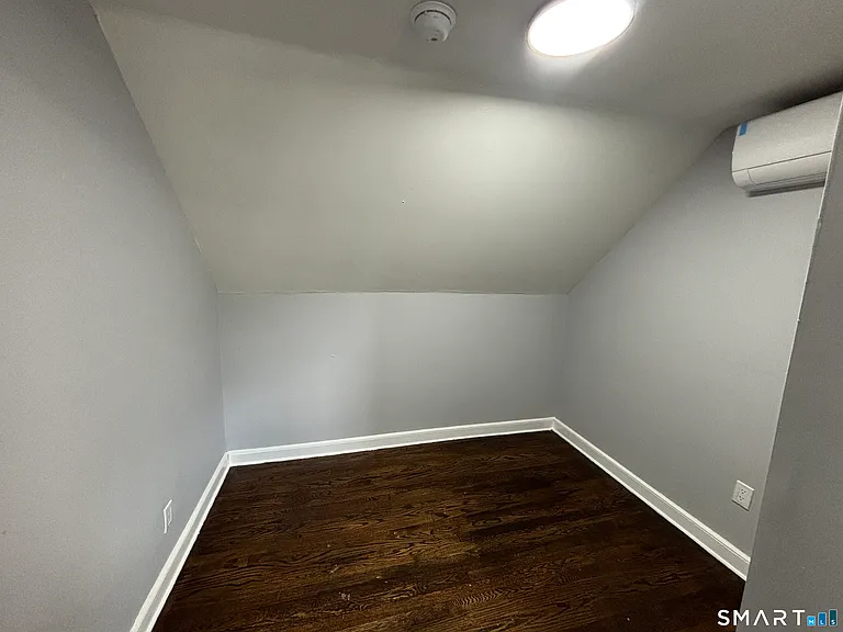 231 Goddard Ave #3 — Photo 6
