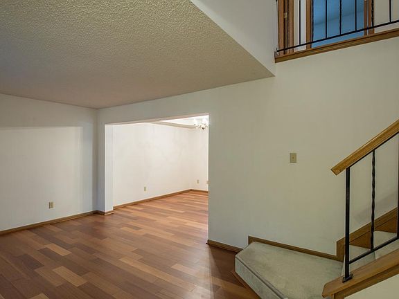 4th image of 4644 Brownstone Dr