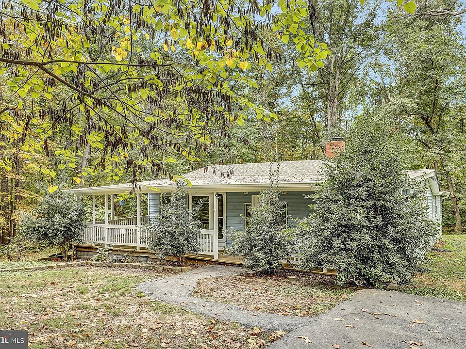 1st image of 50 Hidden Lake Dr